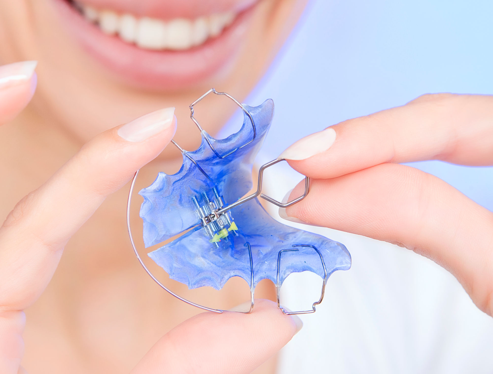 Dental care during sleep: nighttime dental appliance