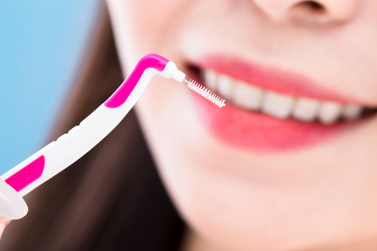 Interdental Brushes: The Ultimate Guide to Choosing Them Well