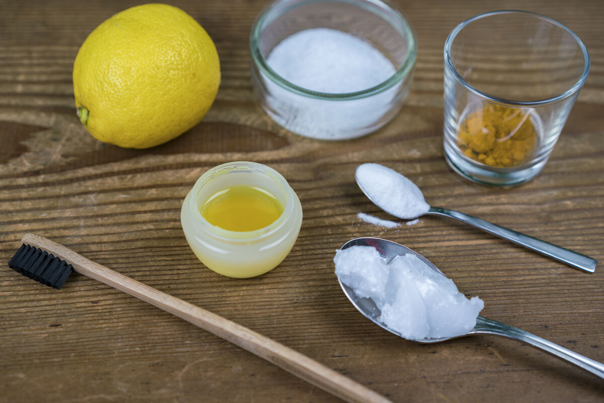 Making Your Own Natural and Organic Toothpaste: A How-To Guide